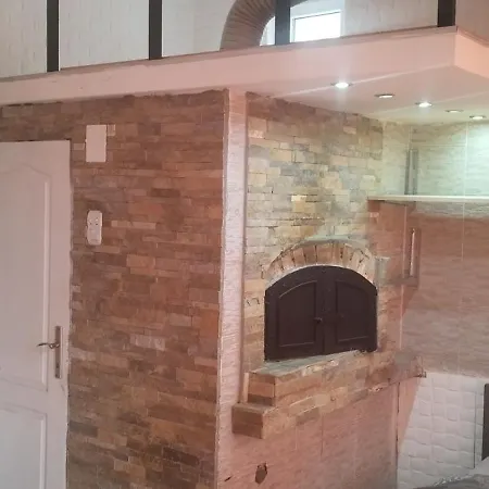 Small Apartment Private Bathroom Strong Wi-Fi Belgrade Exterior photo